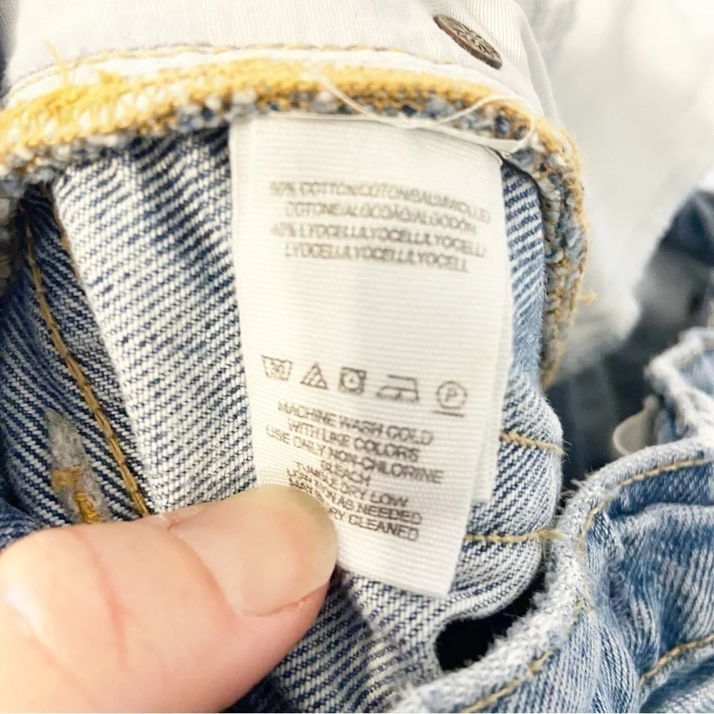We the free | High Rise Distressed Jeans Size 26